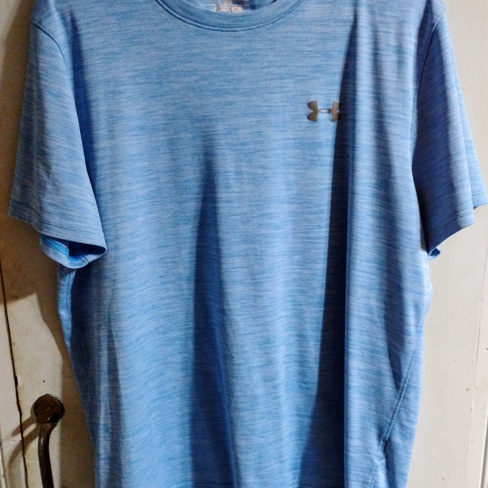 Under Armour Men's Blue Short Sleeve Tee
